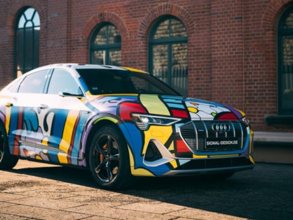 Frauen entdecken Car Wrapping als Ausdruck ihrer Persönlichkeit | Audi e-tron