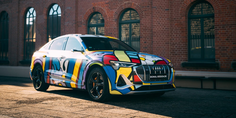 Frauen entdecken Car Wrapping als Ausdruck ihrer Persönlichkeit | Audi e-tron