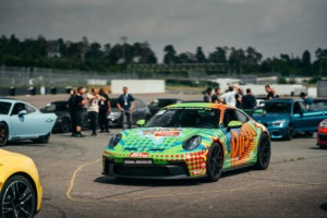 Porsche 992 GT3 Design auf der Rennstrecke
