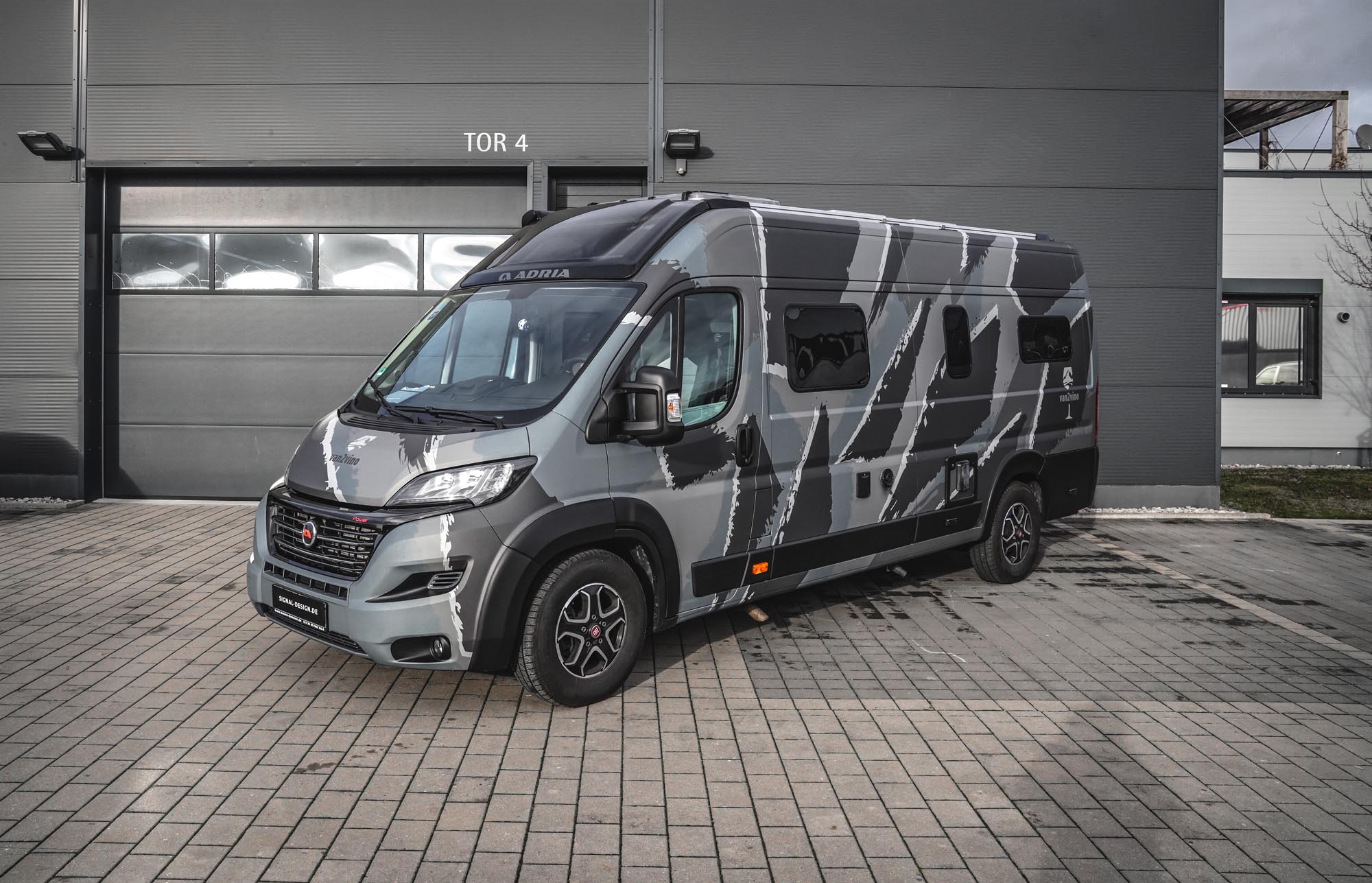 Neues Gewand: Ducato Camper Folierung