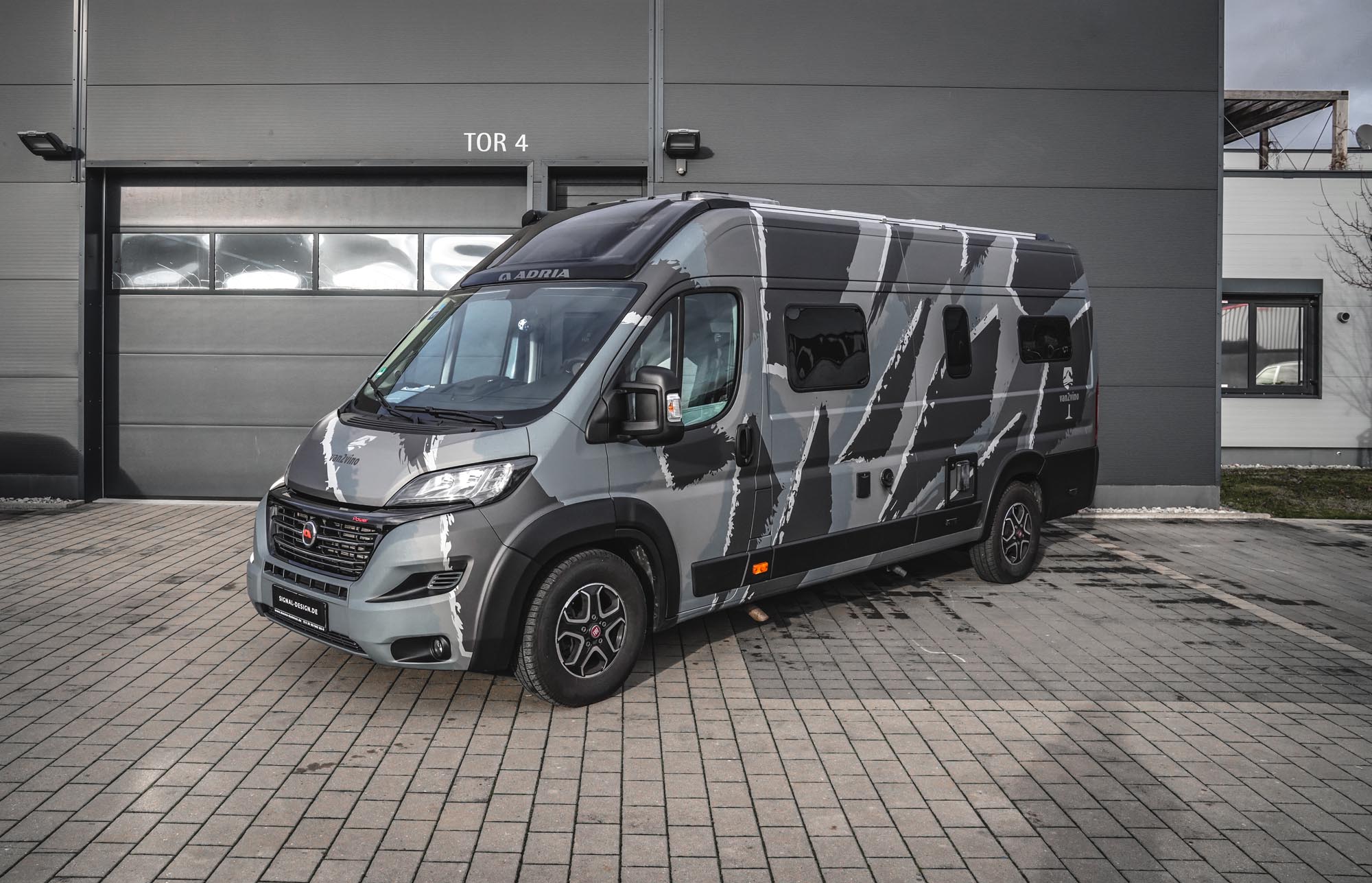 Neues Gewand: Ducato Camper Folierung - SIGNal Wrapping