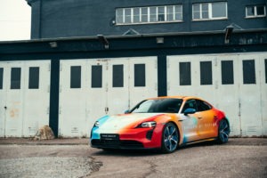 Porsche Taycan Folierung – Dream in Colour