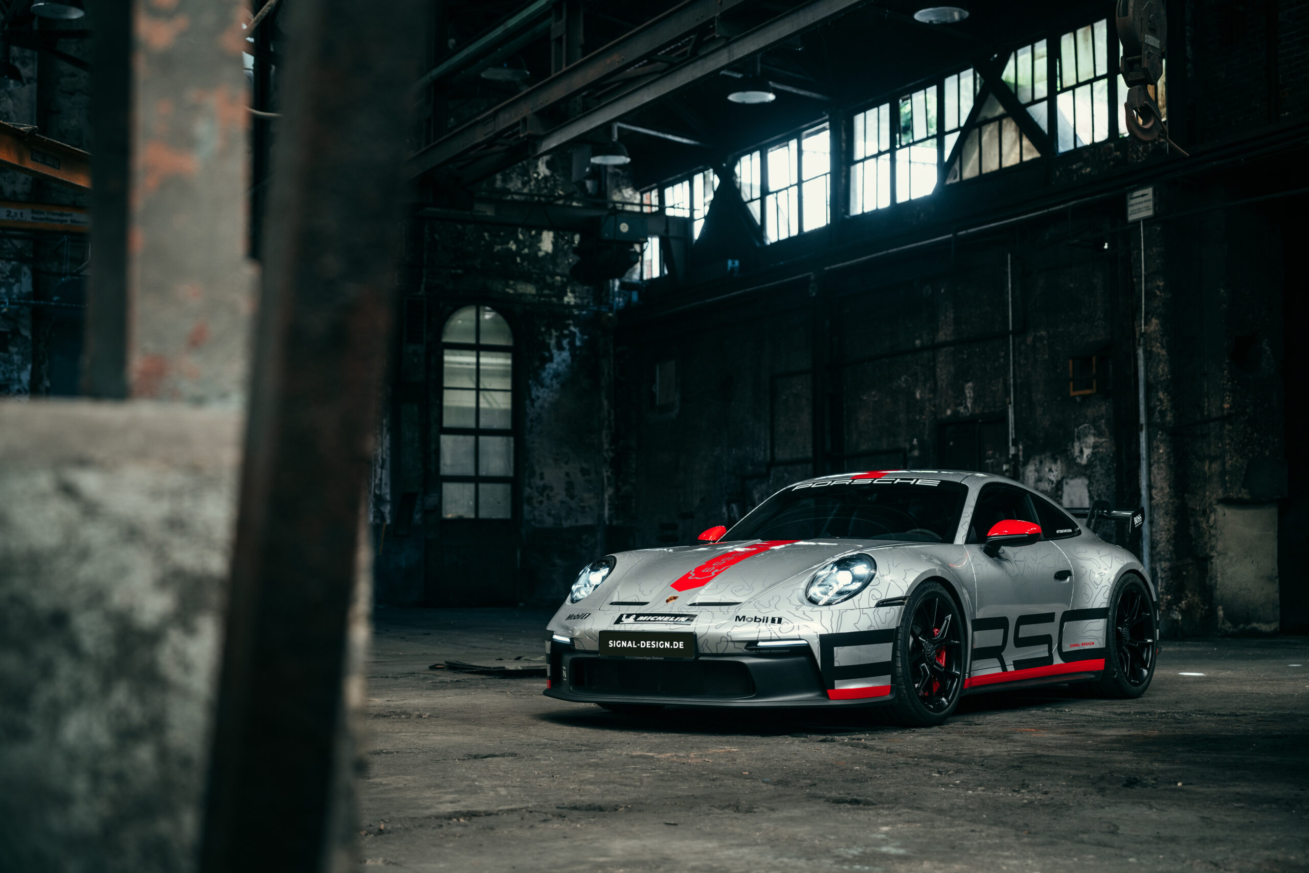 Signal_992 GT3 und GT3 RS_Cup Design_SK_044